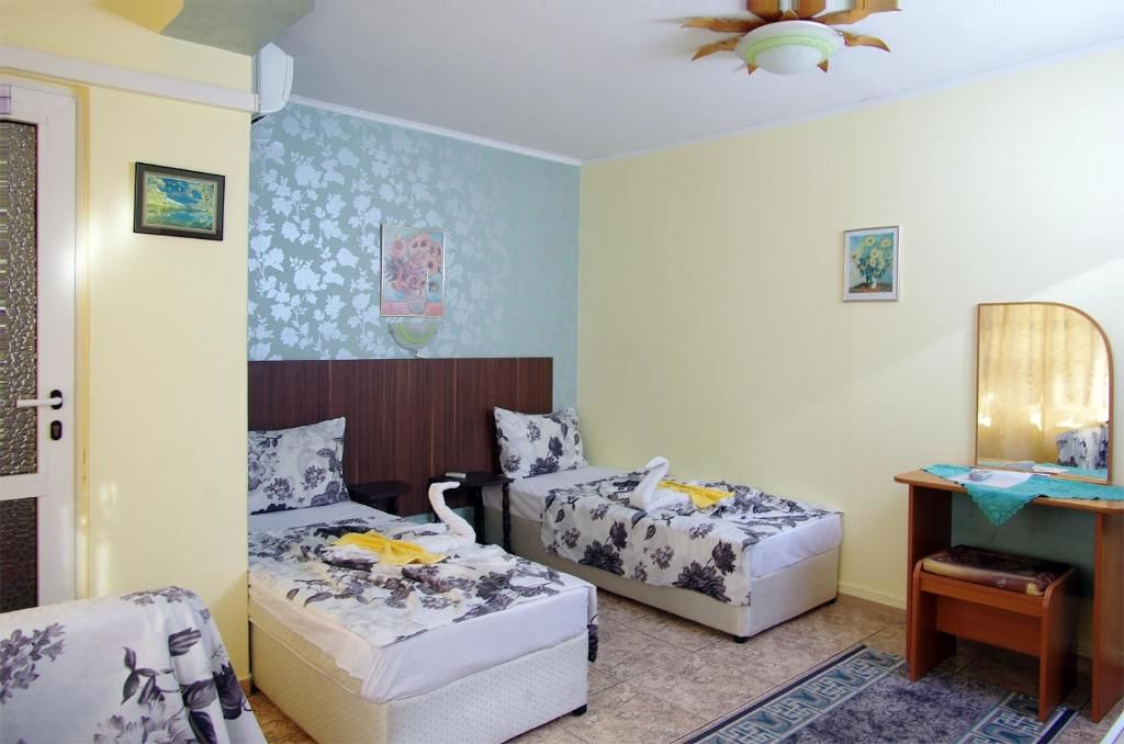Гостевой дом Violeta 7 Guest House Несебр
