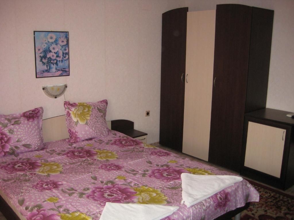 Гостевой дом Violeta 7 Guest House Несебр