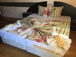 Гостевой дом Violeta 7 Guest House Несебр Апартаменты с 2 спальнями и террасой-13