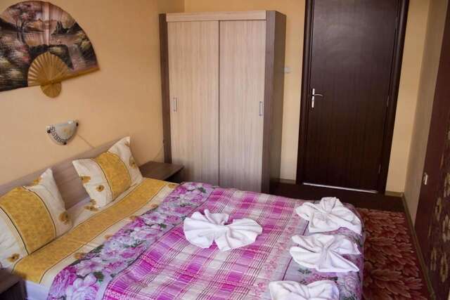 Гостевой дом Violeta 7 Guest House Несебр-11